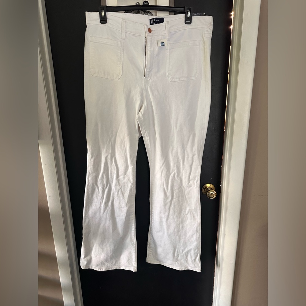 GAP Women's Flare White Jeans